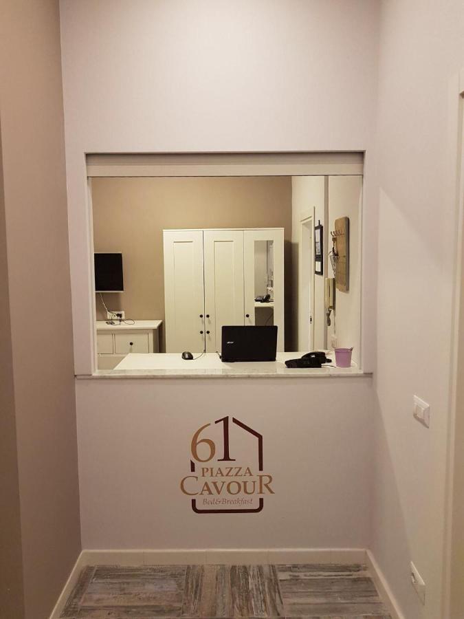 61 Piazza Cavour Ξενοδοχείο Νάπολη Εξωτερικό φωτογραφία